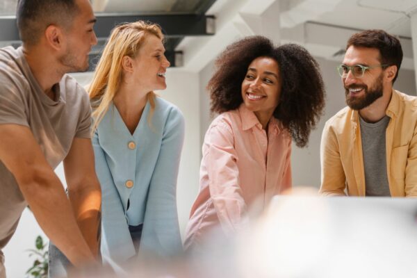 Κριτικές για αγγελίες εργασίας